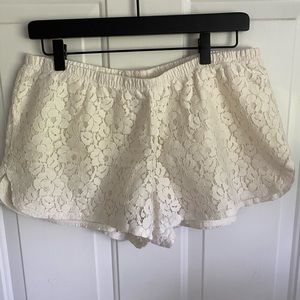 Target Xhilaration Lace Shorts Sleepwear Summer Shorts Off-White Size Large